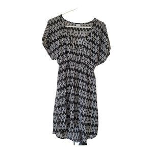 Merona Black and White Coverup Size XS